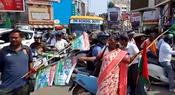 26 साल बाद सड़क पर झारखंड आंदोलनकारी: जिस राज्य के लिए लड़े, उसी राज्य में अपने हक के लिए क्यों लड़ना पड़ रहा है?