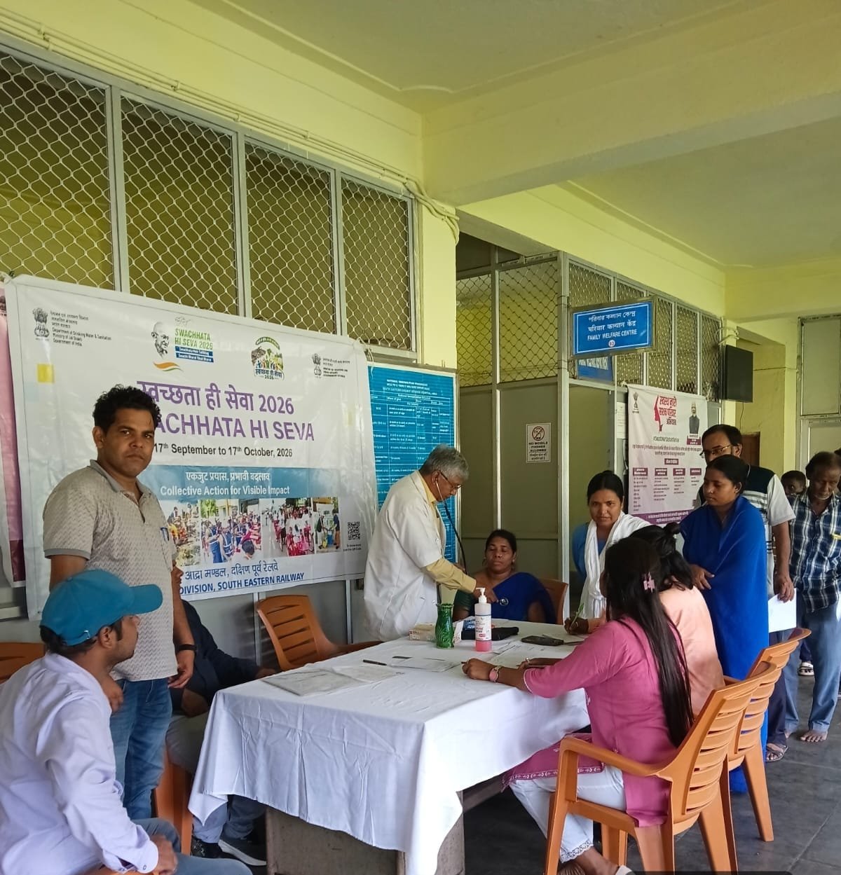 सफाई मित्रों की सेहत से स्वच्छ रेलवे तक—आद्रा मंडल में चला स्वच्छता का बड़ा अभियान